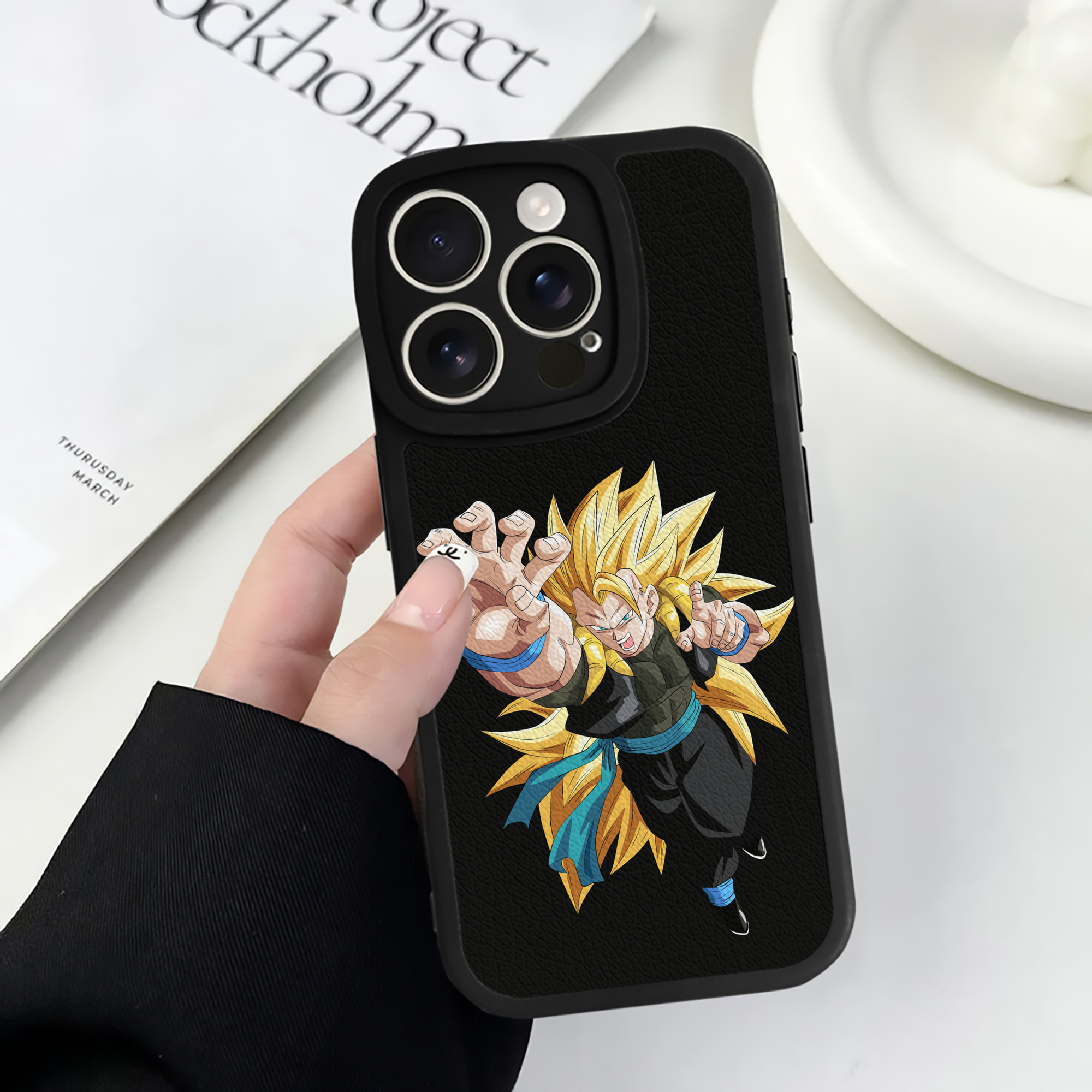 （画像用） ドラゴンボール ベジータ四世（Bejīta Yonsei）DRAGON BALL Vegeta IV 【iPhone 16シリーズ対応】シリコンスマホケース（レザー調） 材質：シリコン